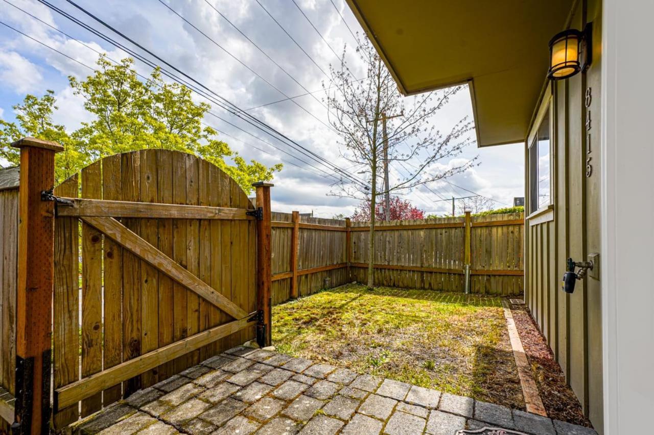 Stylish North Seattle Townhouse- Dual Master Suites Eksteriør bilde
