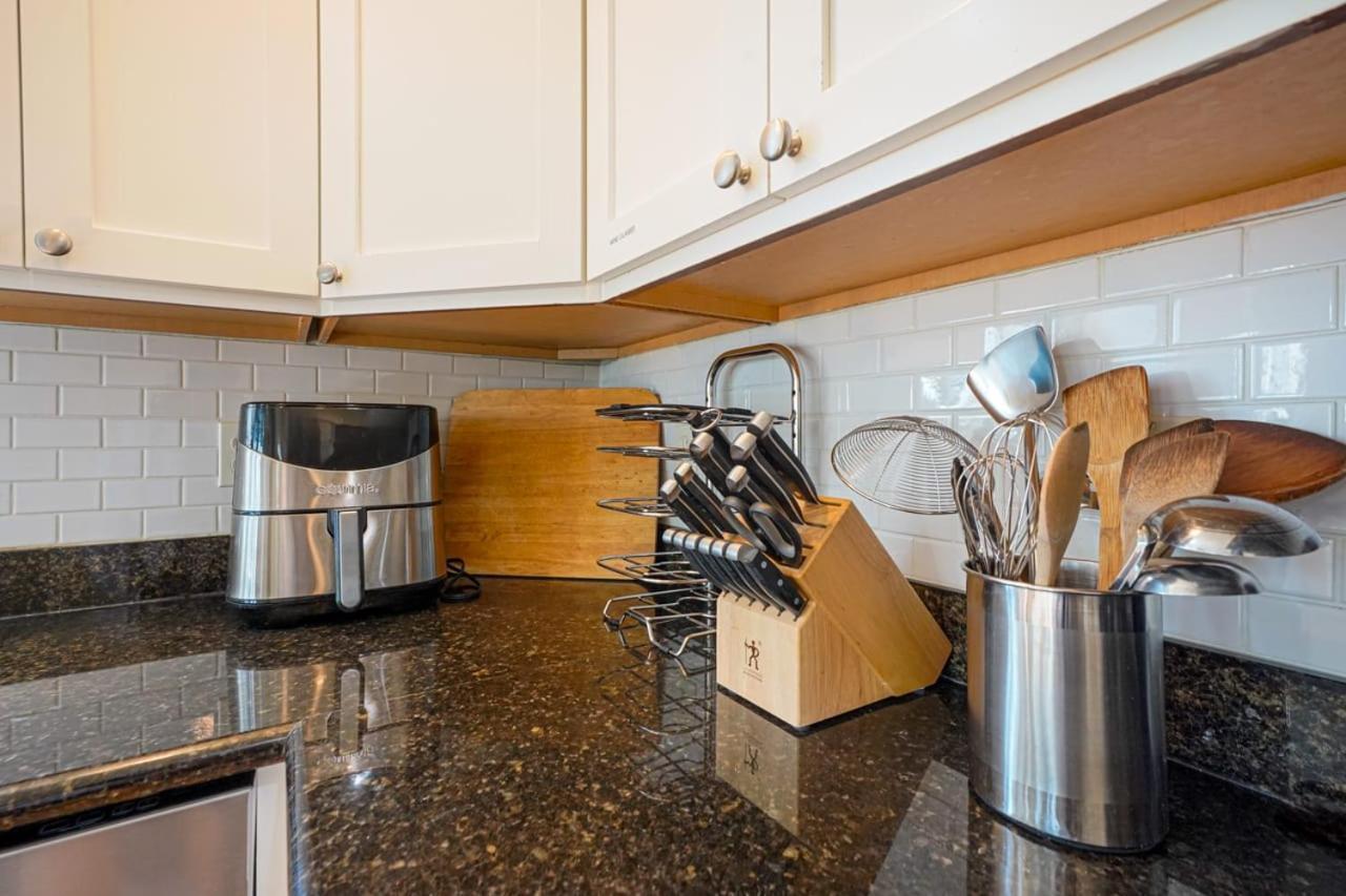 Stylish North Seattle Townhouse- Dual Master Suites Eksteriør bilde