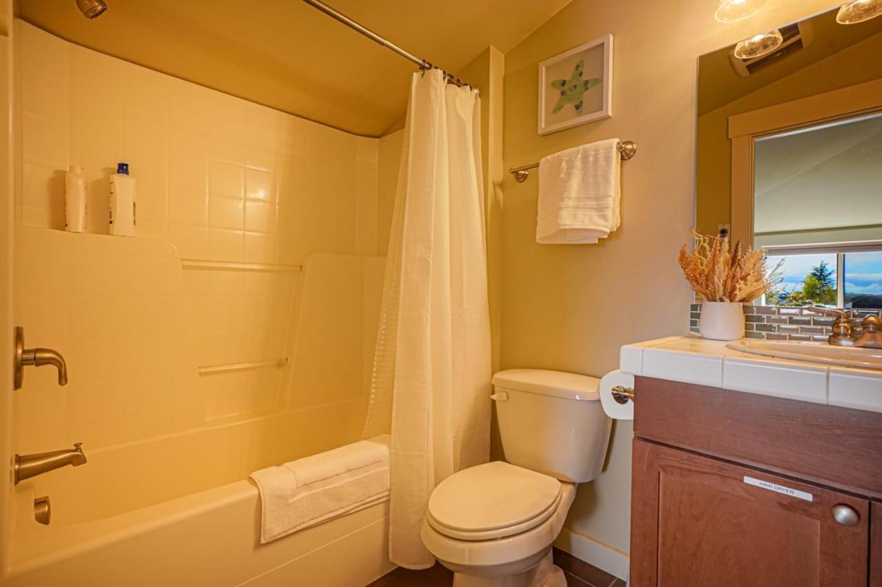 Stylish North Seattle Townhouse- Dual Master Suites Eksteriør bilde
