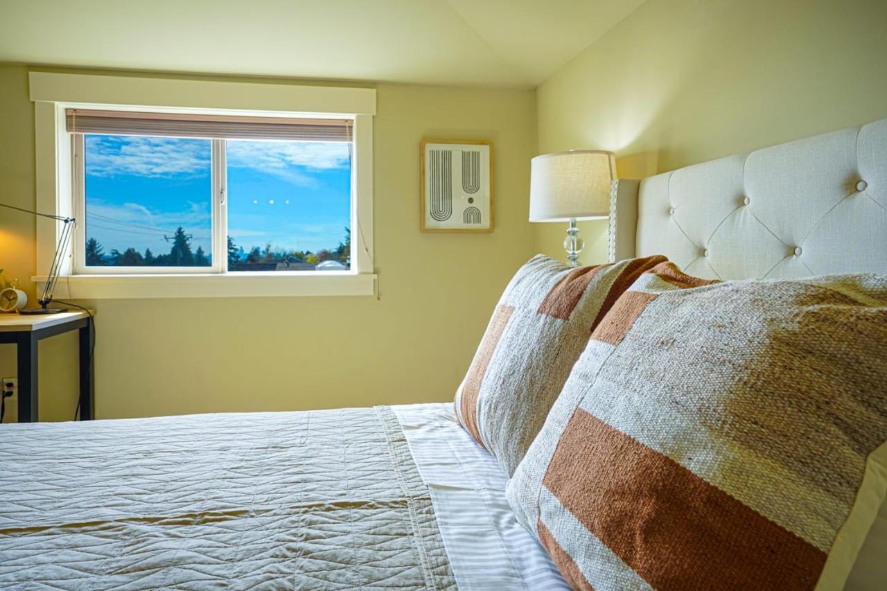 Stylish North Seattle Townhouse- Dual Master Suites Eksteriør bilde