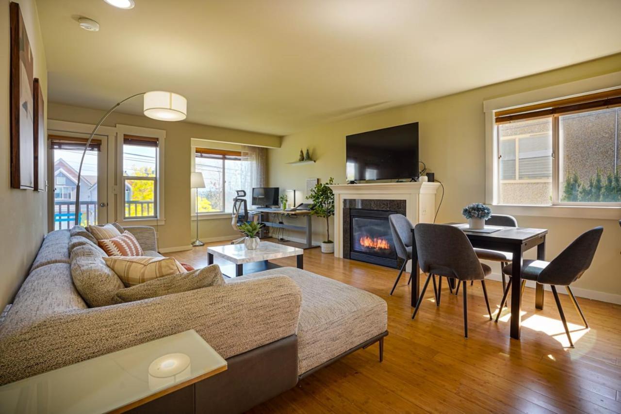 Stylish North Seattle Townhouse- Dual Master Suites Eksteriør bilde